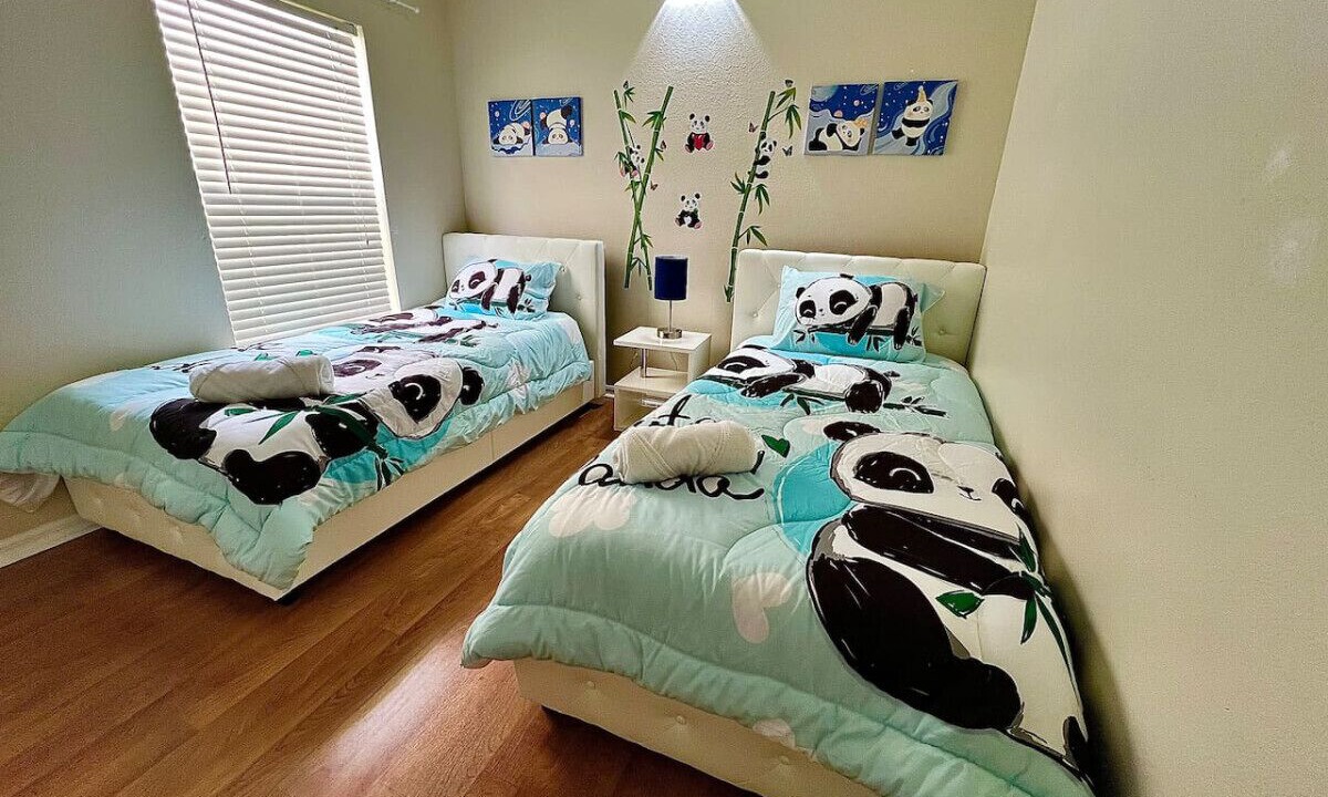 Photo of Bedroom in Bearss Plaza