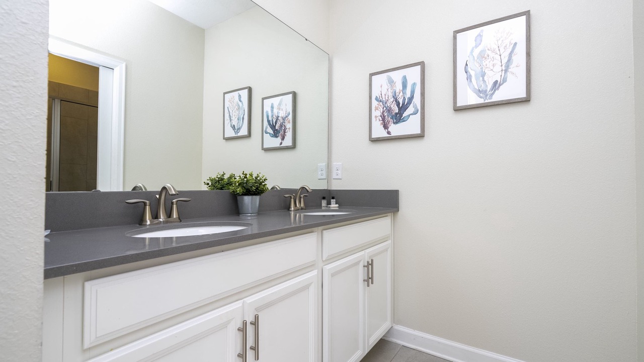 Photo of Bathroom in Kissimmee
