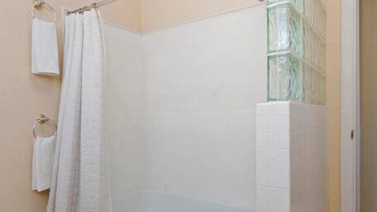 Photo of Bathroom in Magnolia Bluffs