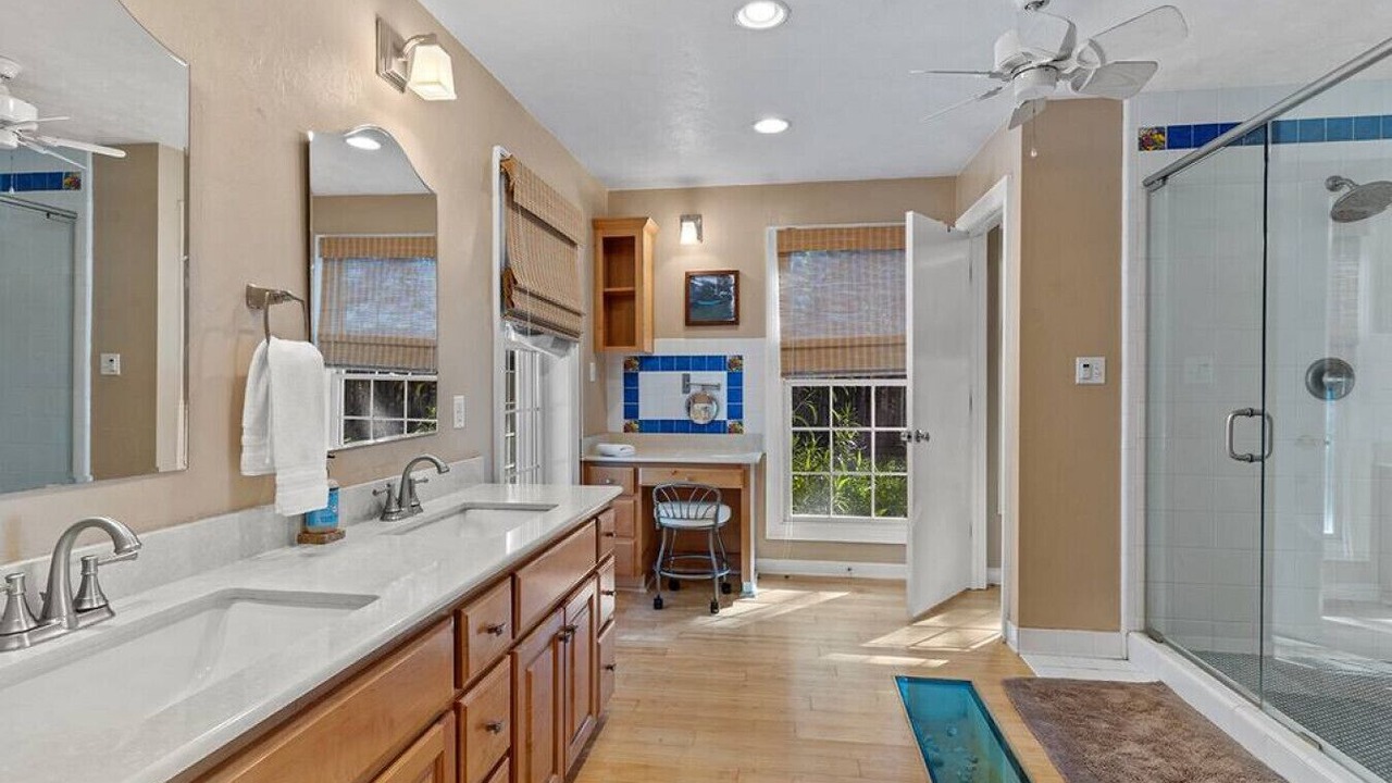 Photo of Bathroom in Magnolia Bluffs