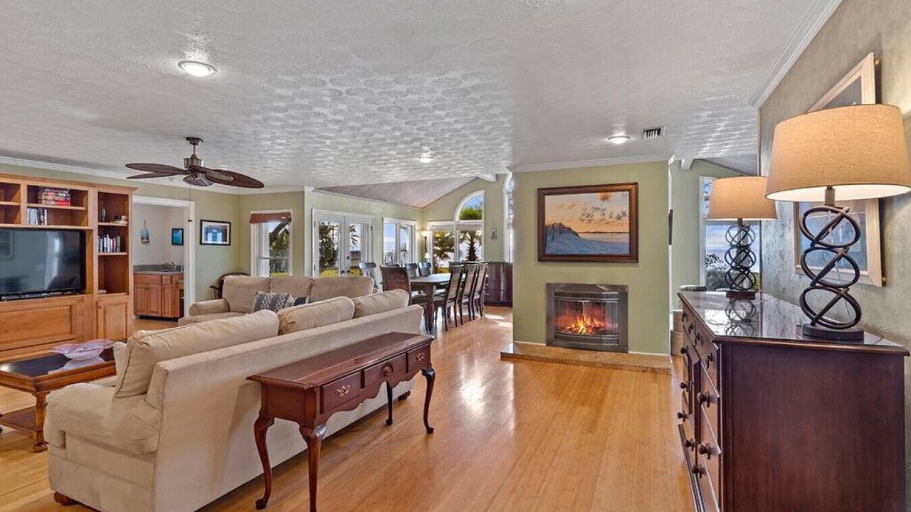 Photo of Livingroom in Magnolia Bluffs