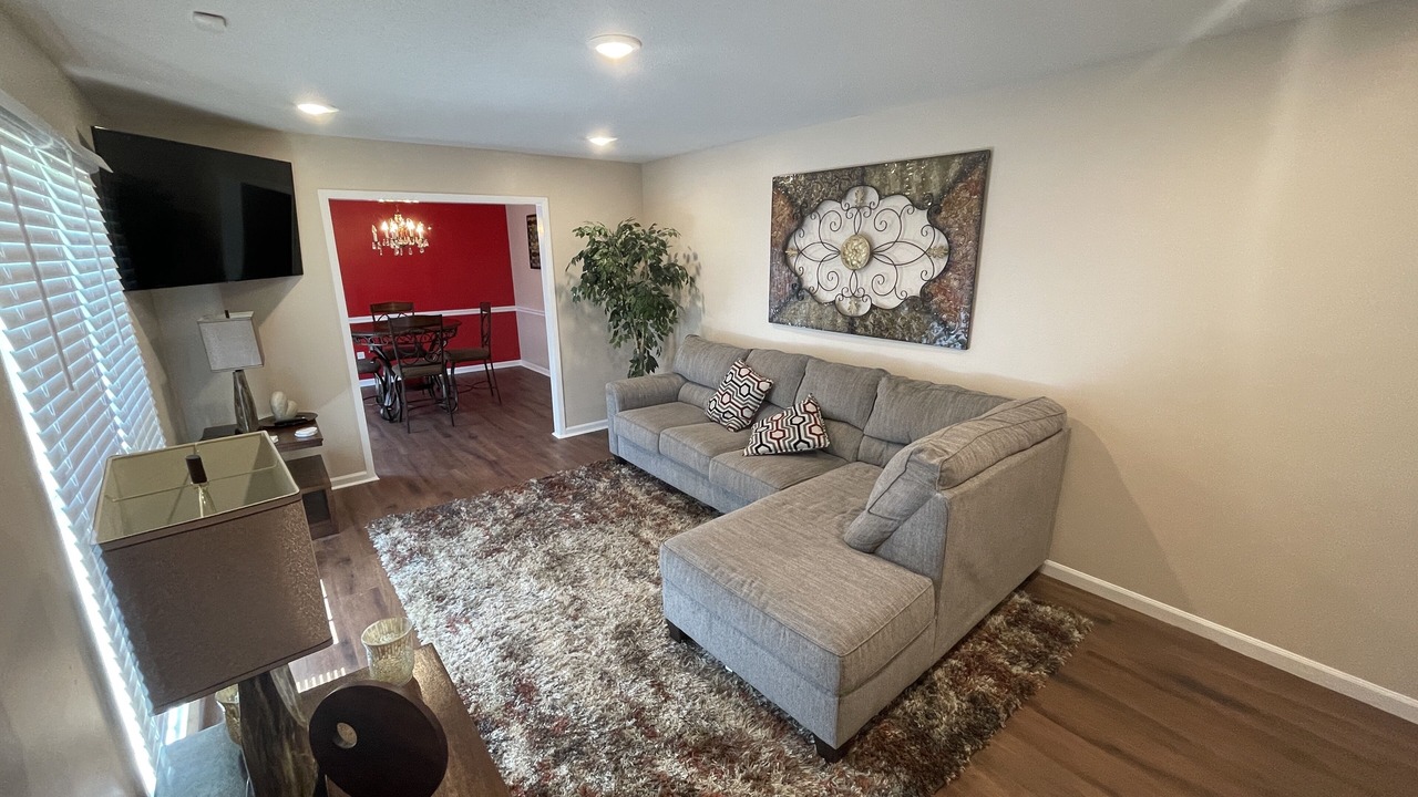 Photo of Livingroom in Albany