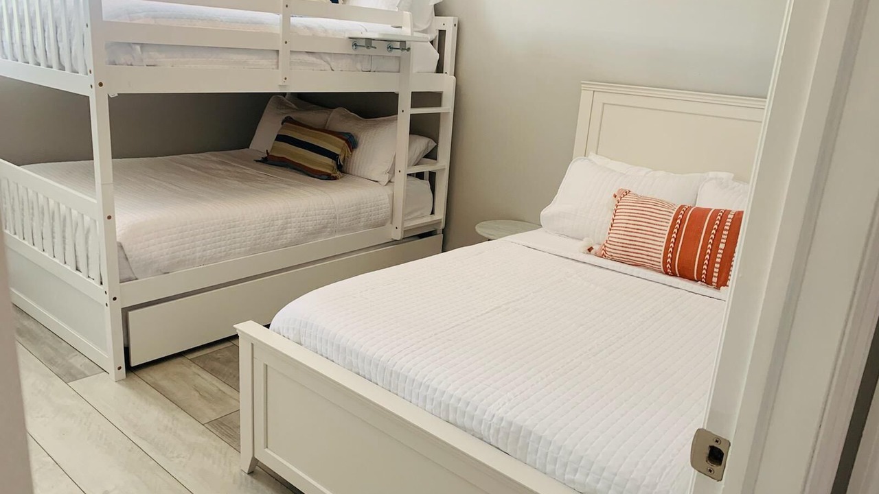 Photo of Bedroom in Marathon