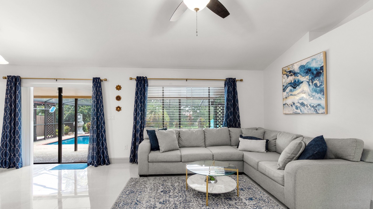Photo of Livingroom in Brandon