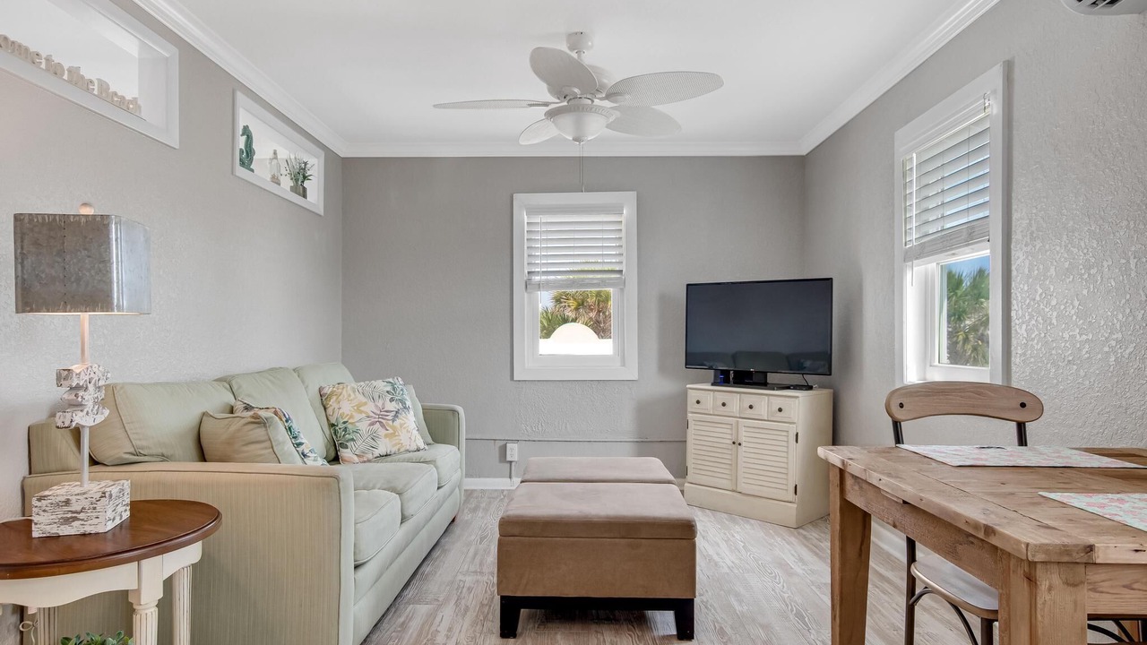 Photo of Livingroom in Flagler Beach