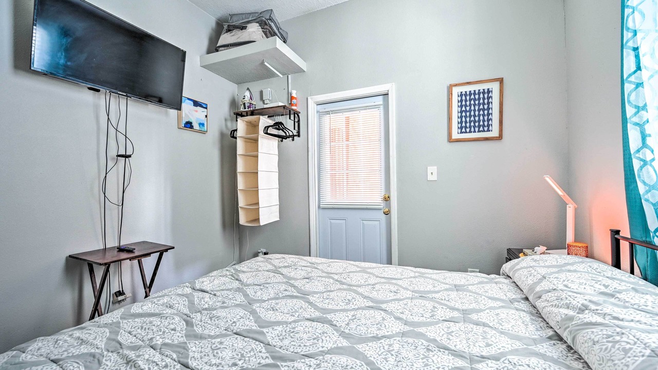 Photo of Bedroom in Ybor City