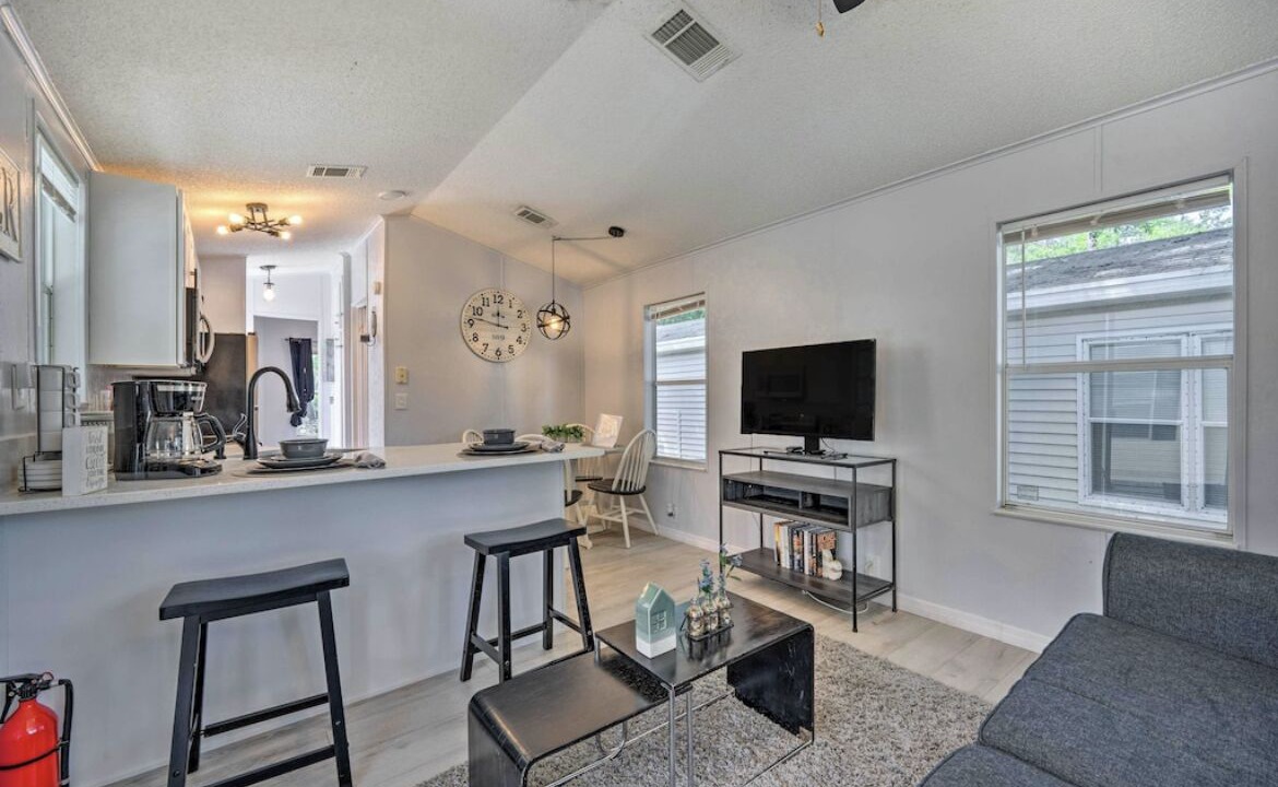 Photo of Livingroom in Kissimmee