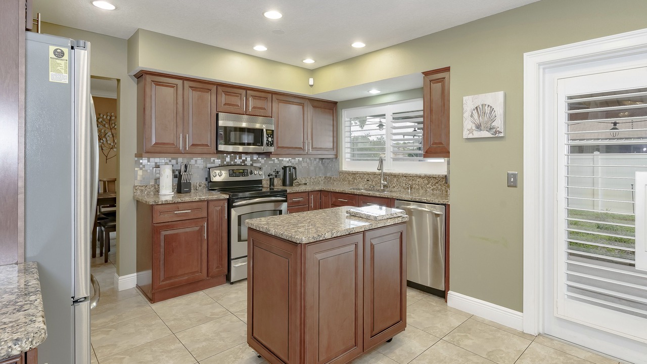 Photo of Kitchen in Town N County Park
