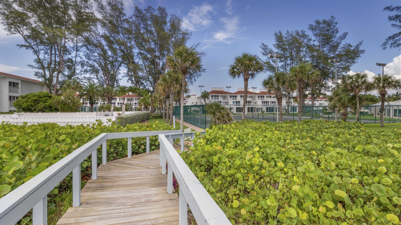 Photo of Others in Longboat Key