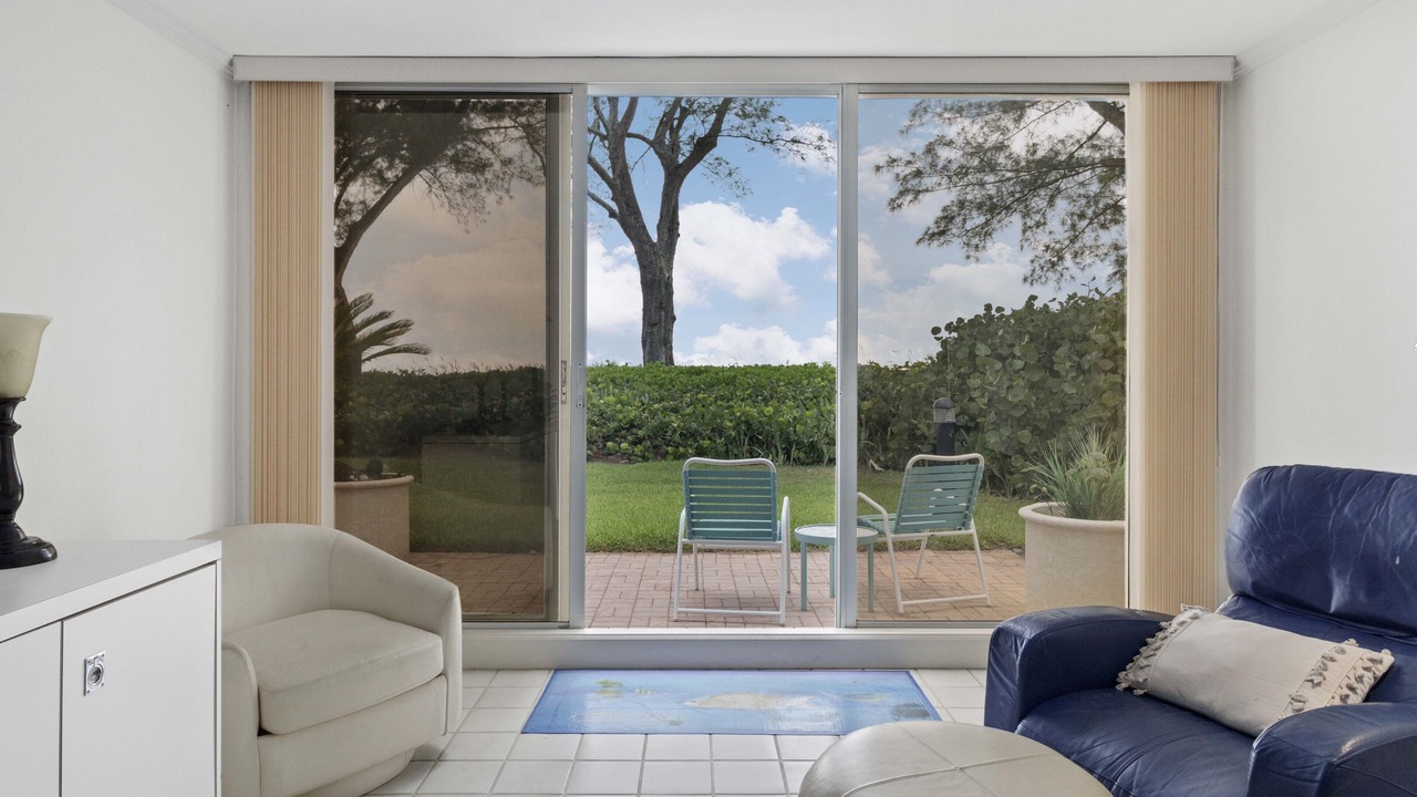 Photo of Bedroom in Longboat Key
