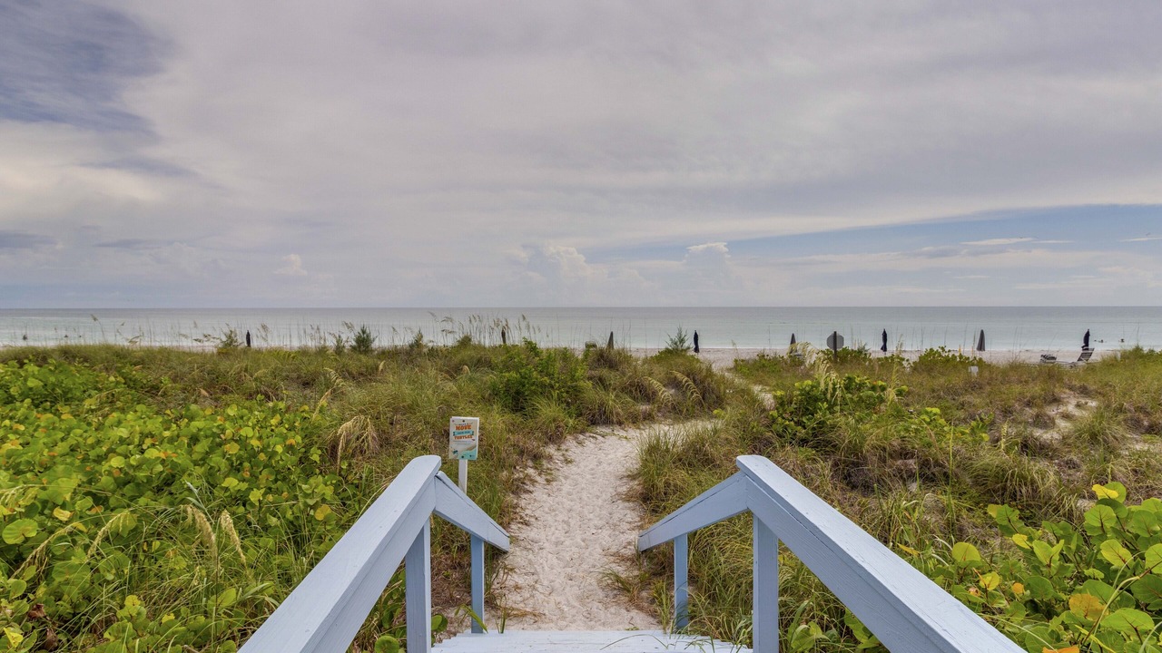 Photo of Others in Longboat Key