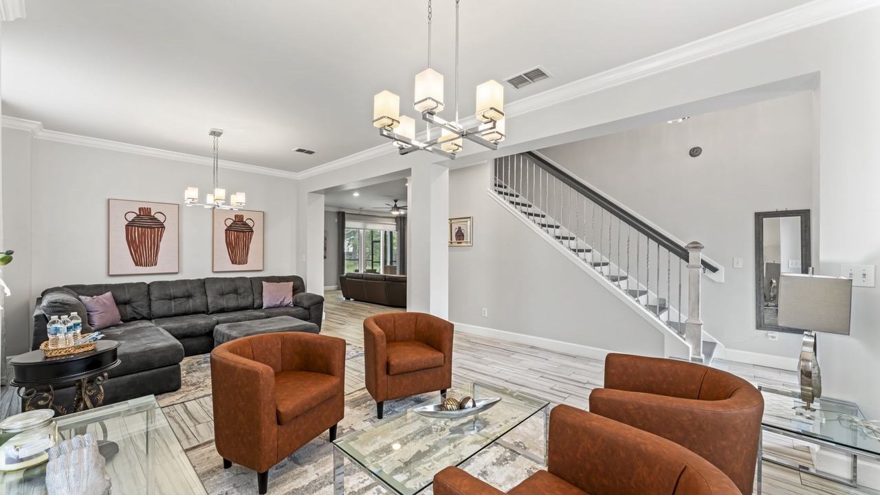 Photo of Livingroom in East Arlington