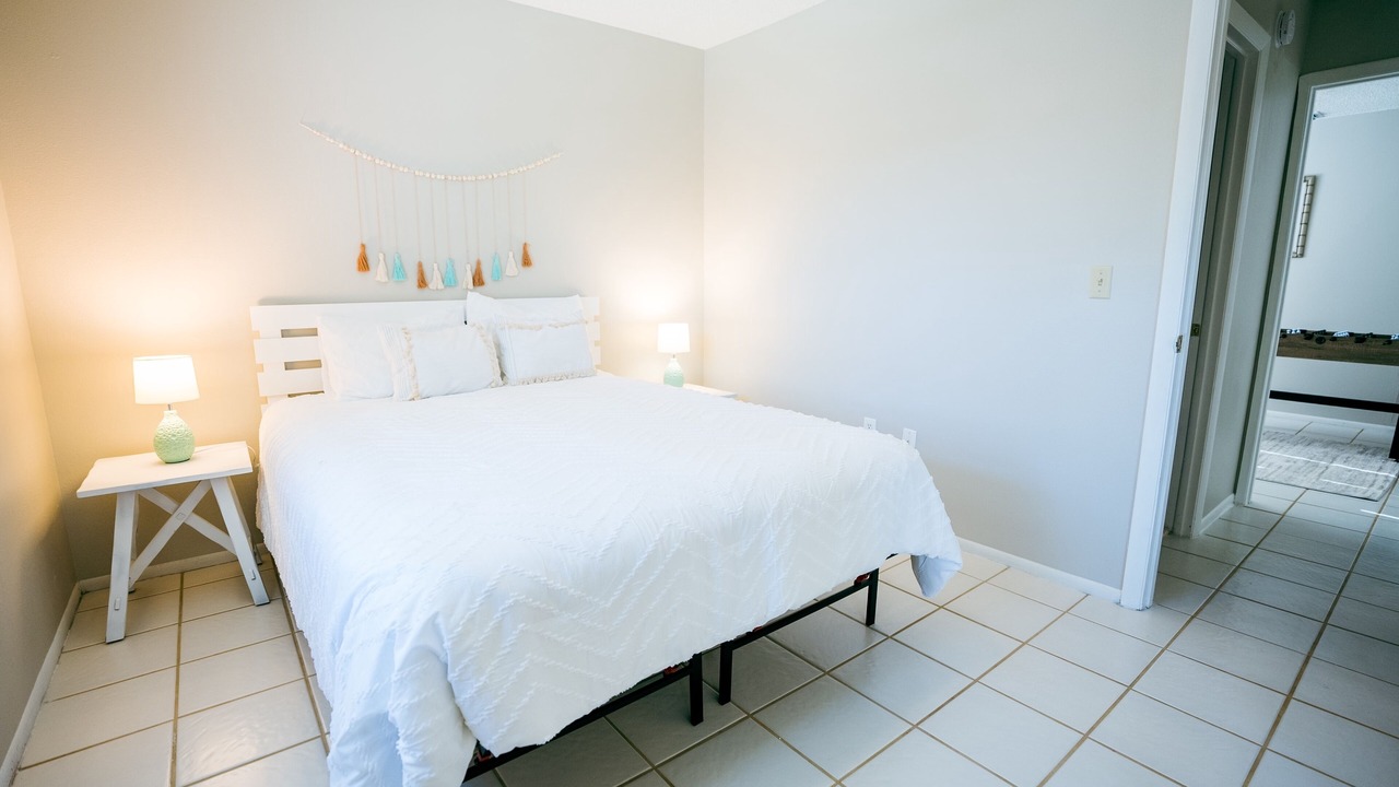 Photo of Bedroom in Lake Sarasota