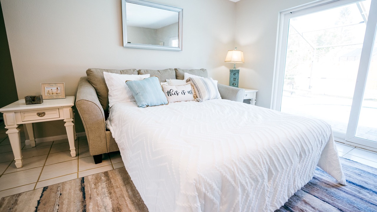 Photo of Bedroom in Lake Sarasota