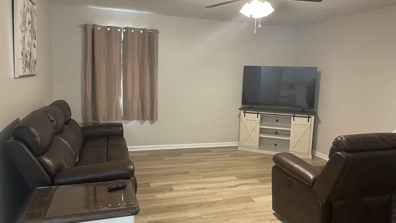 Photo of Livingroom in Waycross