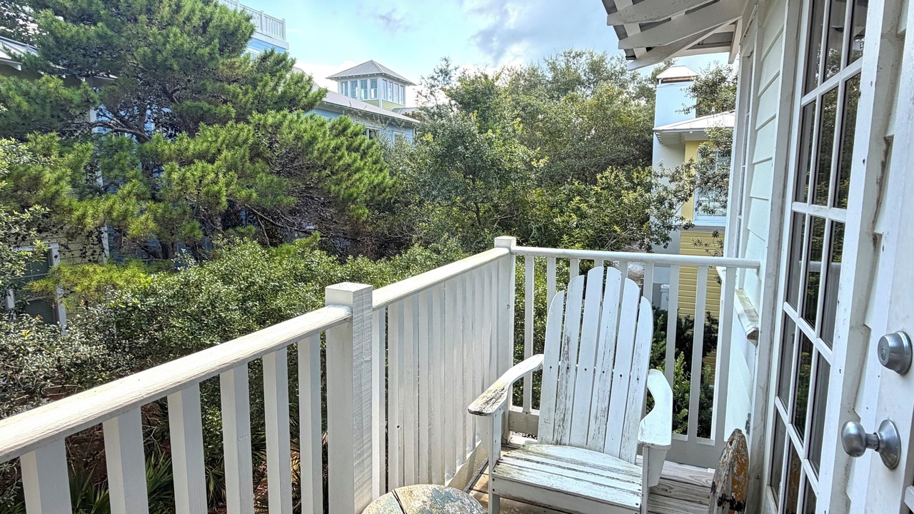 Photo of Patio Balcony in Seaside
