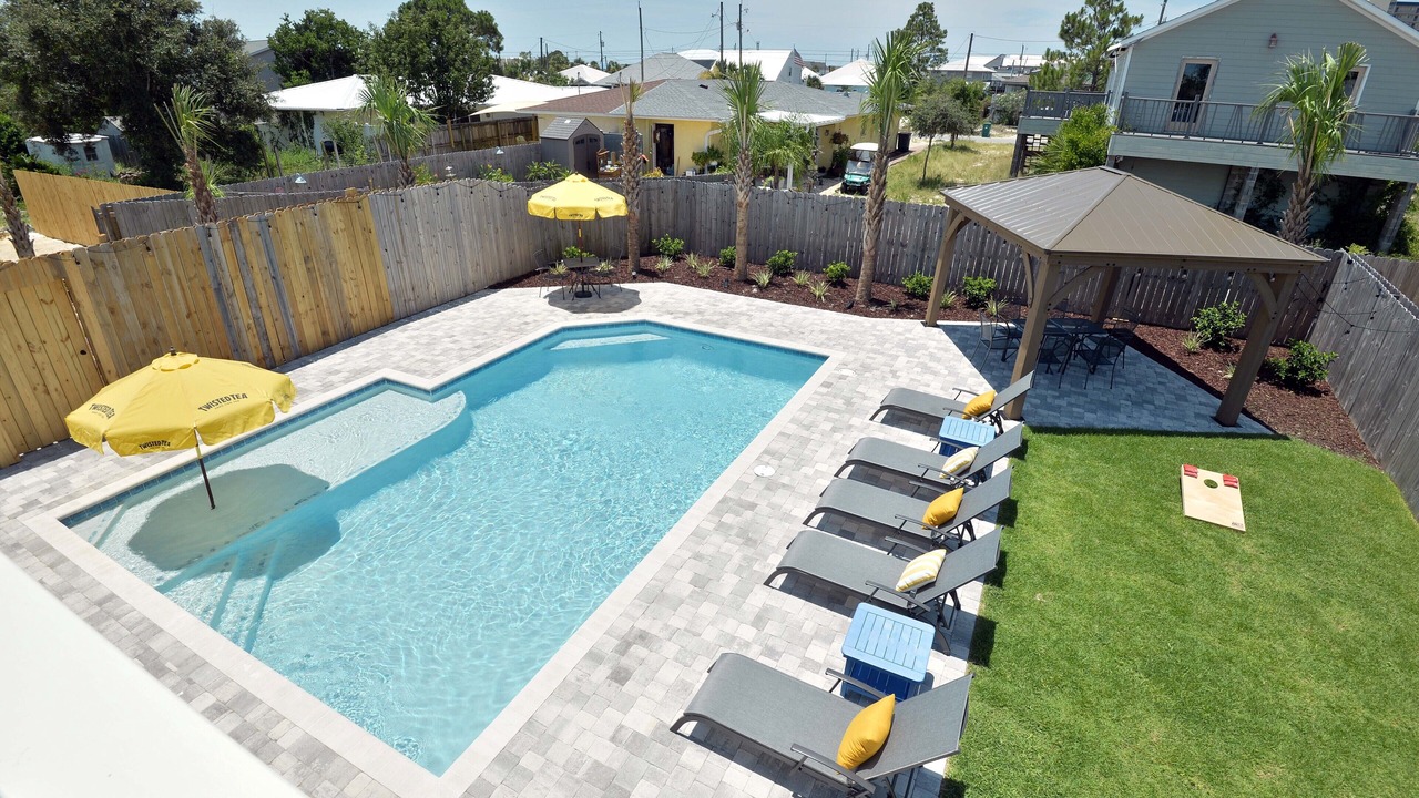 Photo of Outdoor in Biltmore Beach