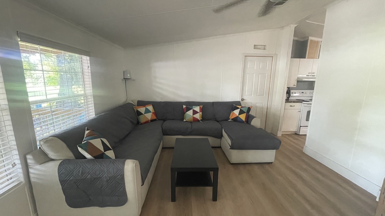 Photo of Livingroom in Clewiston