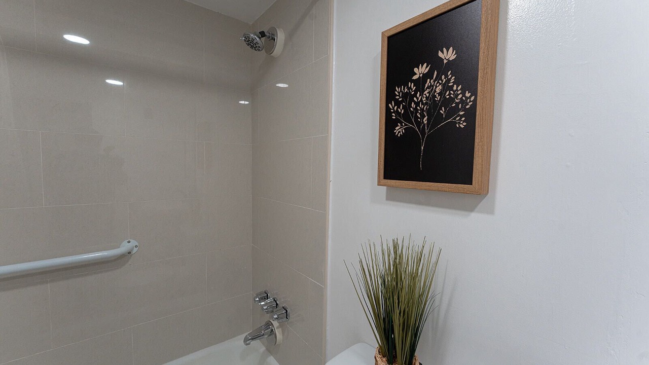 Photo of Bathroom in Hollywood South Central Beach