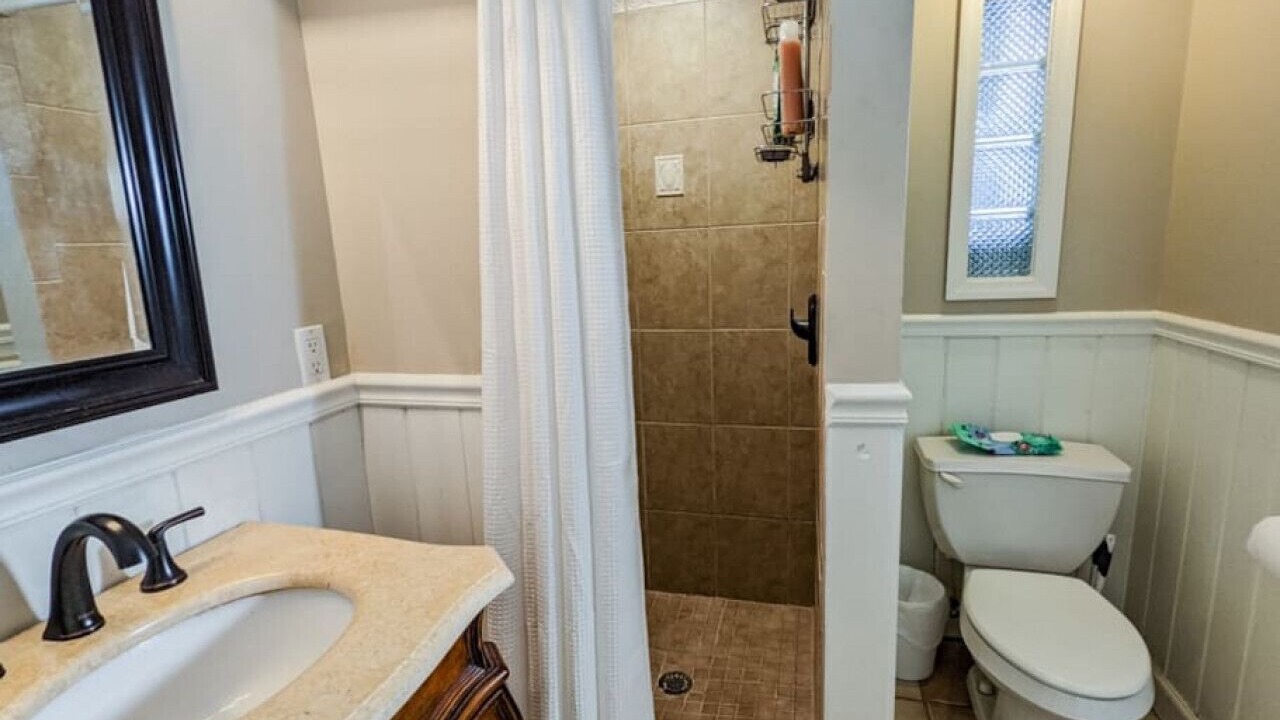 Photo of Bathroom in Jacksonville Beach
