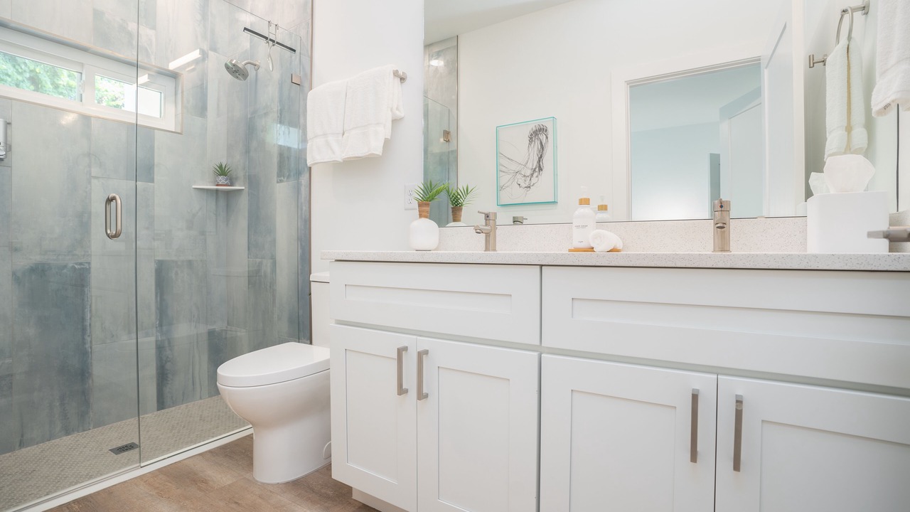Photo of Bathroom in Butler Beach