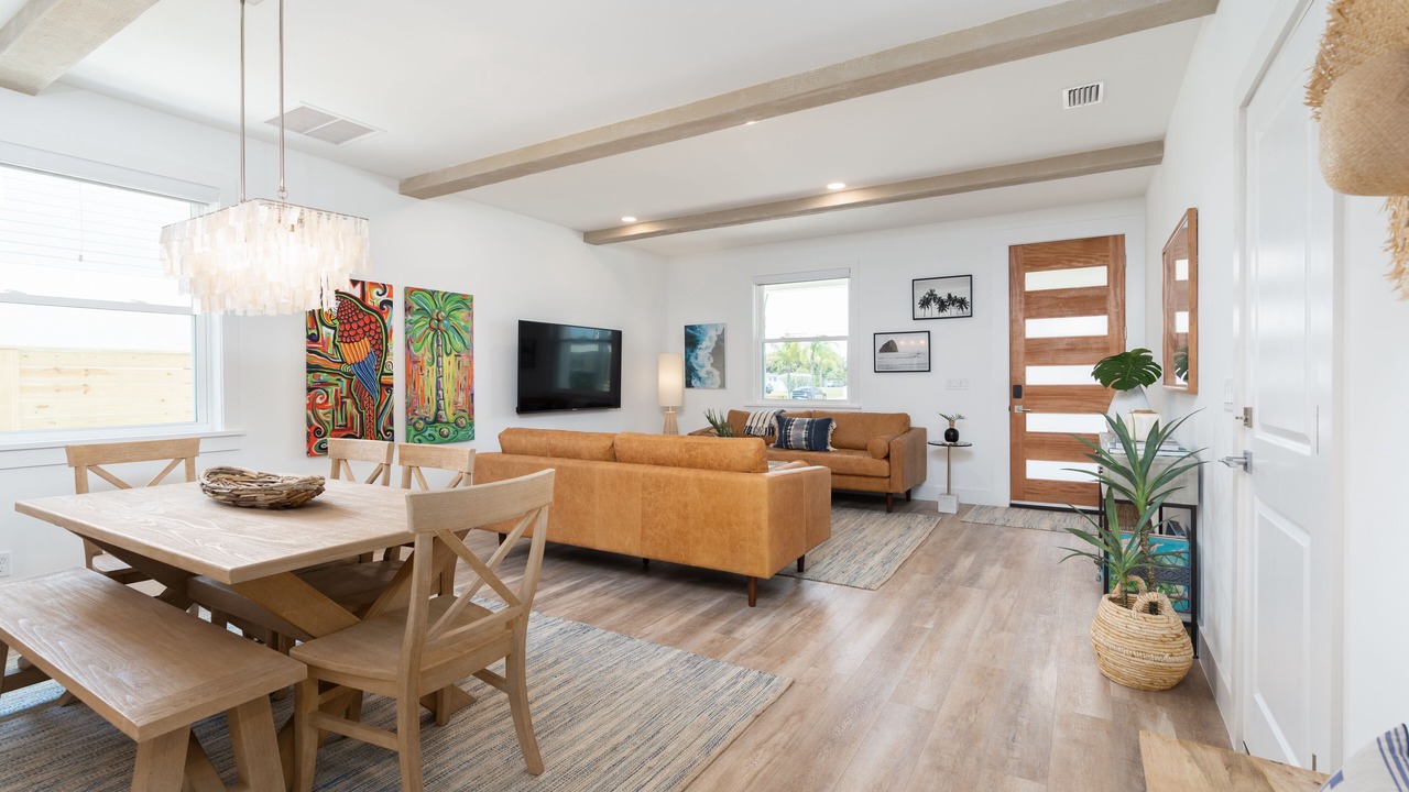 Photo of Livingroom in Butler Beach