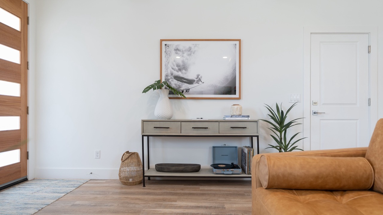 Photo of Livingroom in Butler Beach