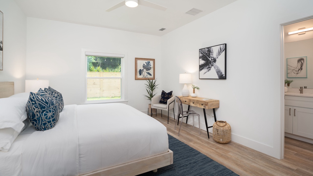 Photo of Bedroom in Butler Beach