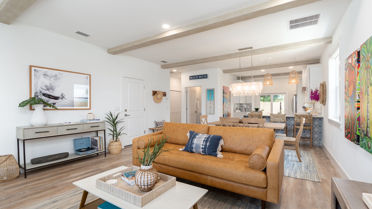 Photo of Livingroom in Butler Beach