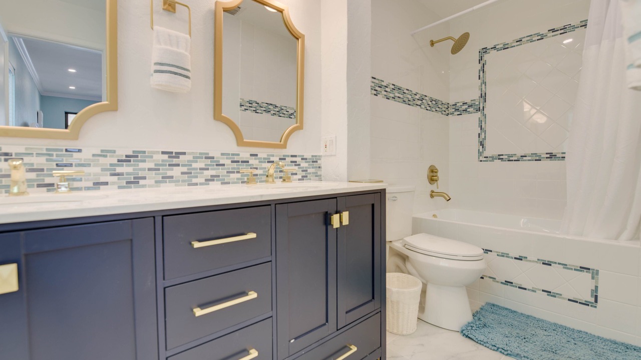 Photo of Bathroom in Sugarloaf Shores