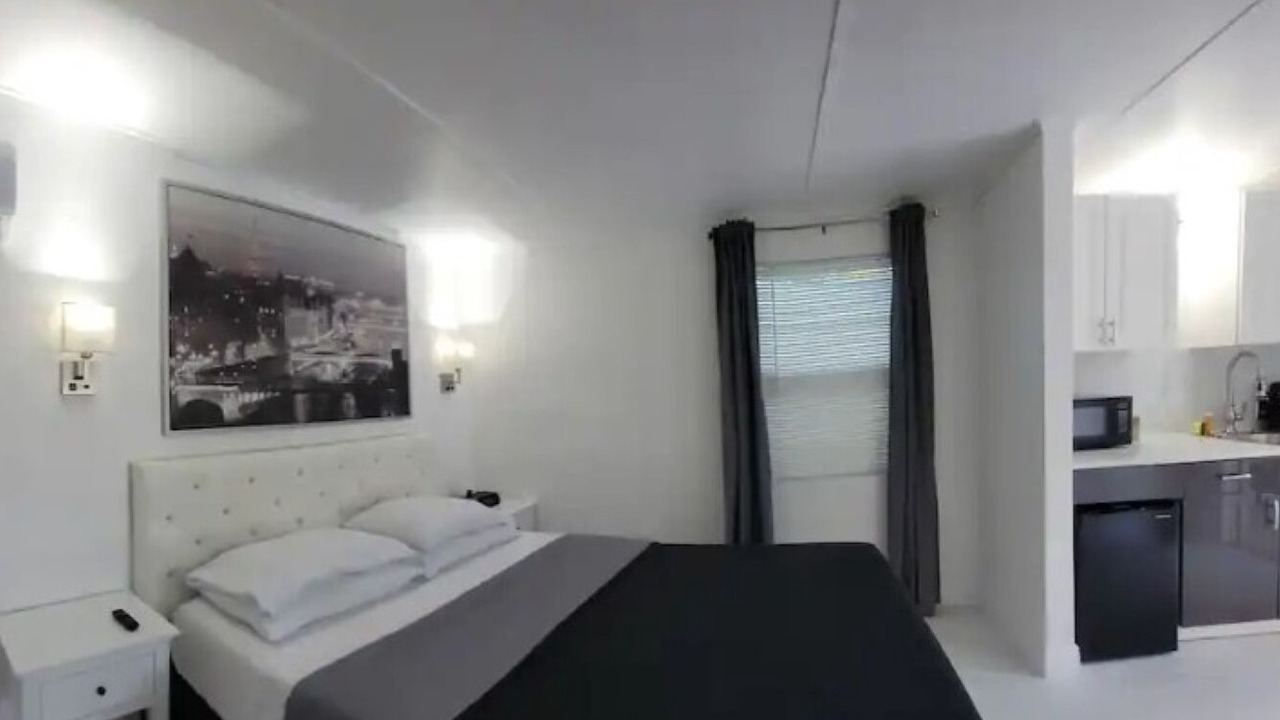 Photo of Bedroom in Egypt Lake-Leto