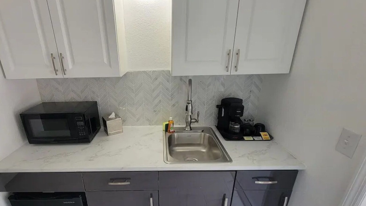 Photo of Kitchen in Egypt Lake-Leto