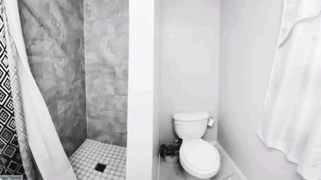 Photo of Bathroom in Lake Magdalene