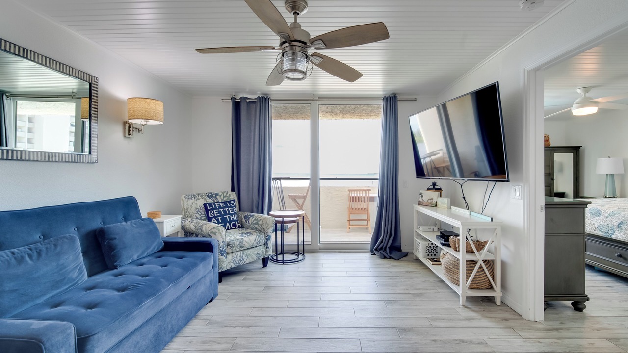 Photo of Bedroom in Hudson