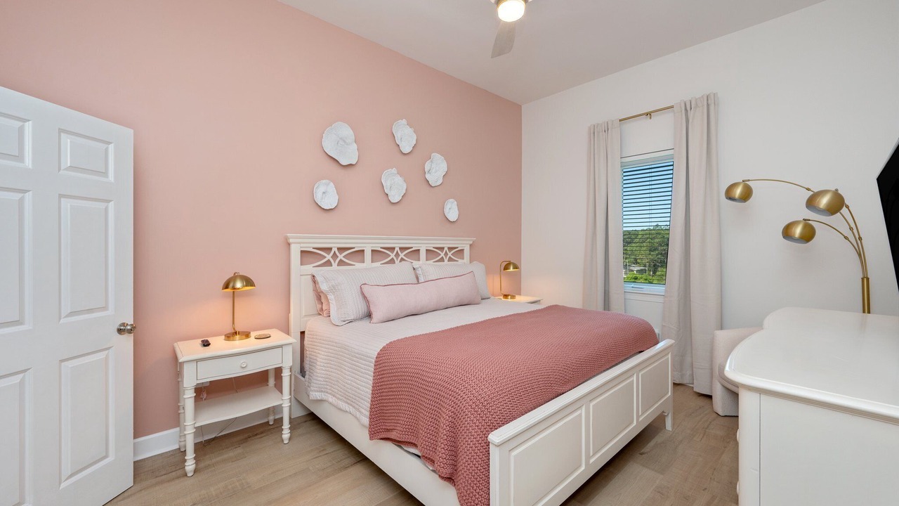 Photo of Bedroom in Seagrove Beach