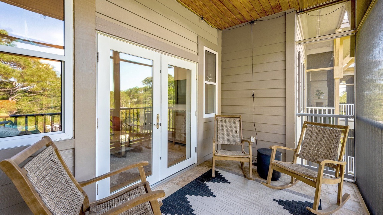 Photo of Patio Balcony in Seagrove Beach
