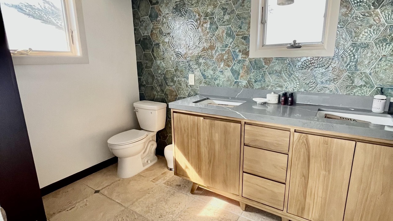 Photo of Bathroom in Colin Park
