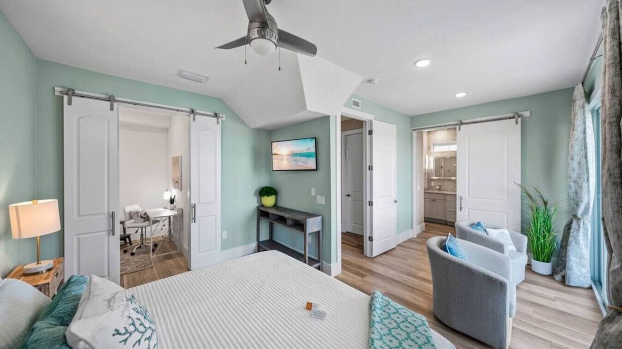 Photo of Bedroom in Gulfport