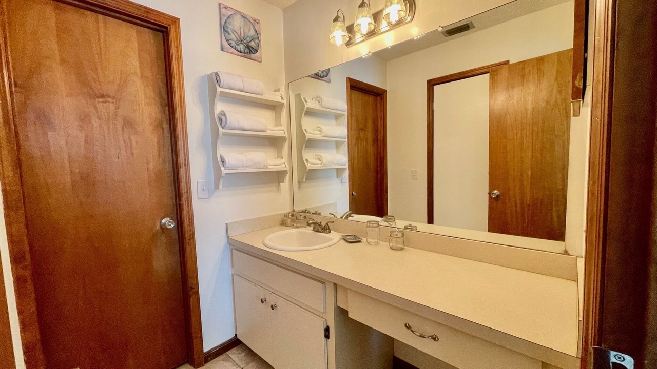 Photo of Bathroom in Brooksville