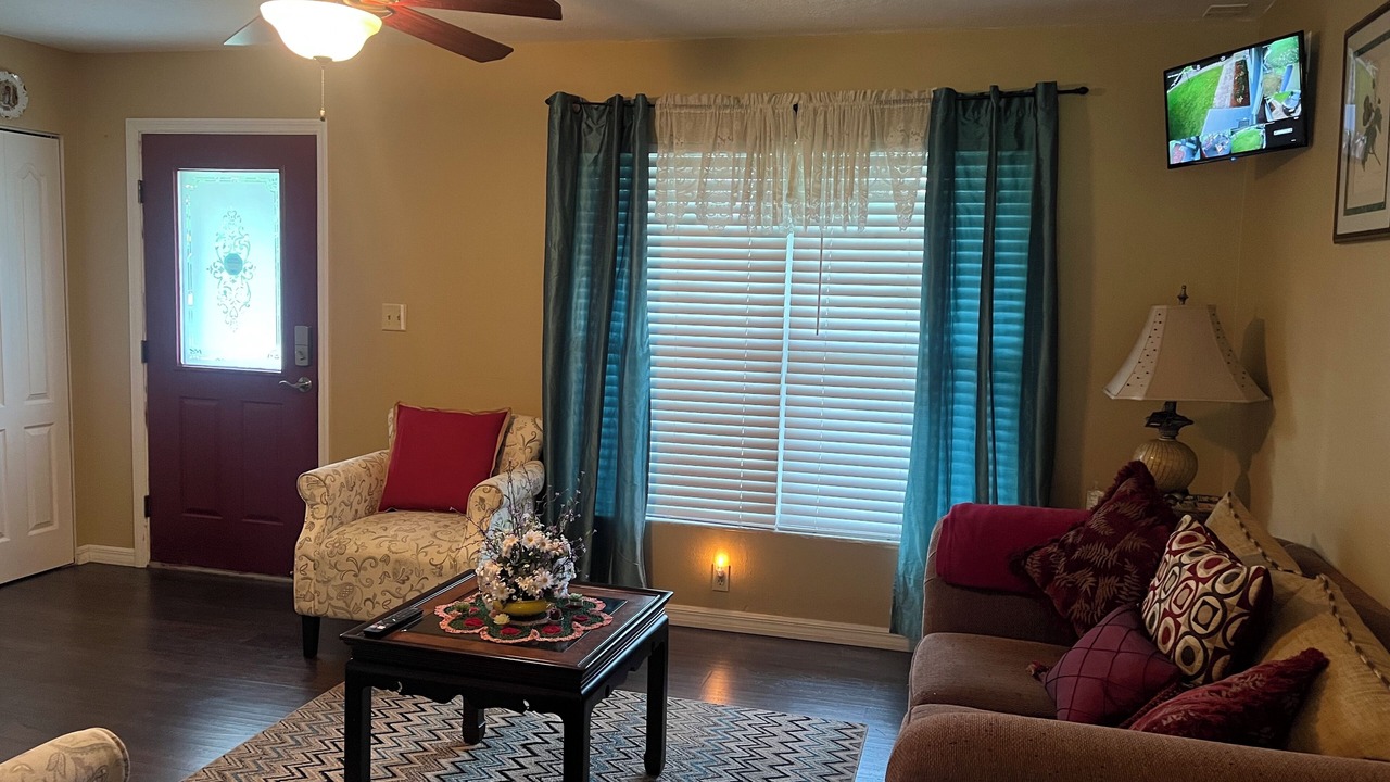 Photo of Livingroom in Lady Lake