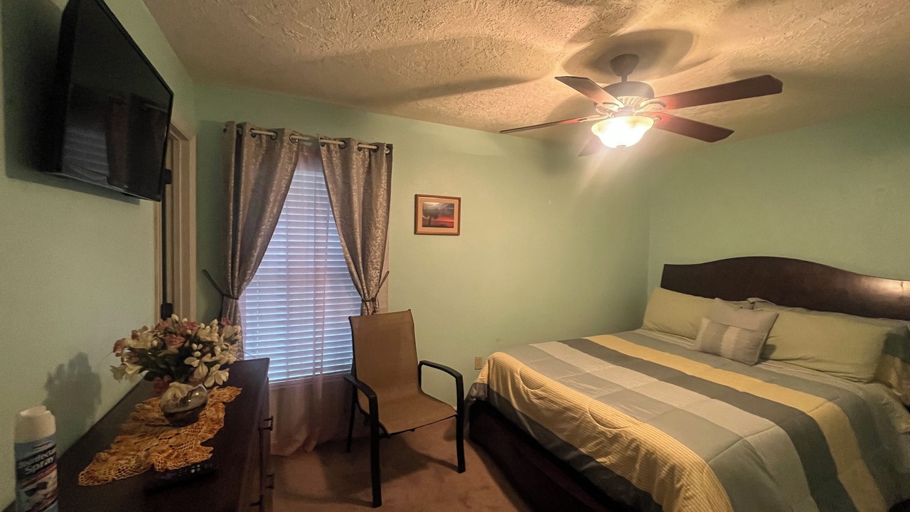 Photo of Bedroom in Lady Lake