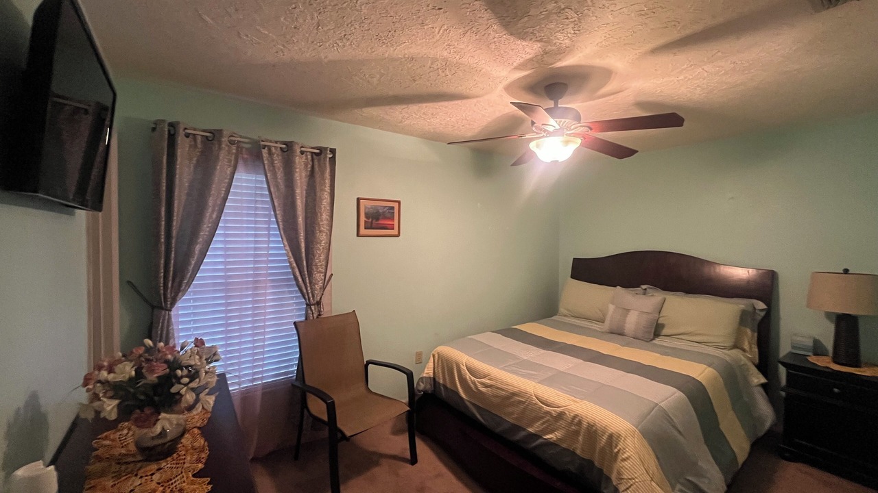 Photo of Bedroom in Lady Lake