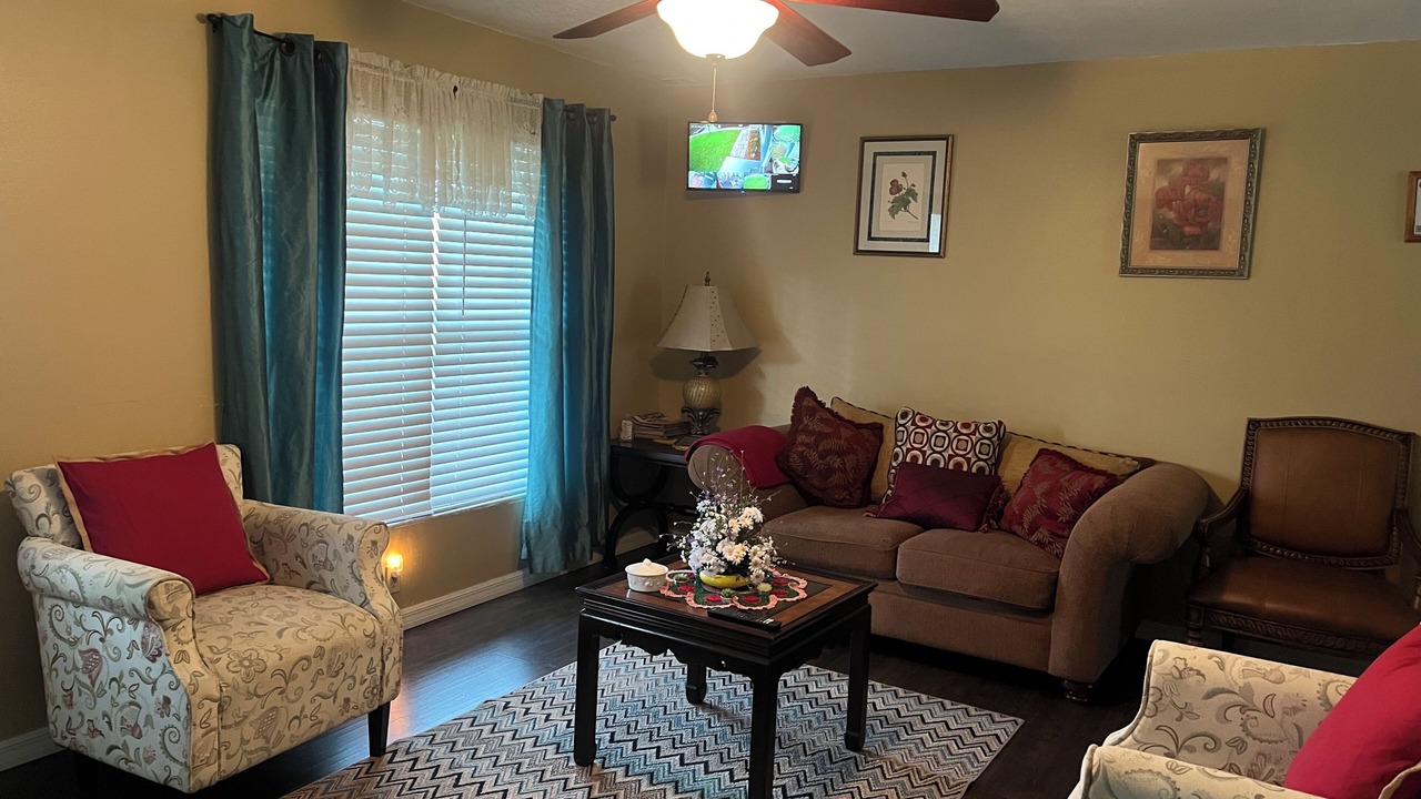 Photo of Livingroom in Lady Lake