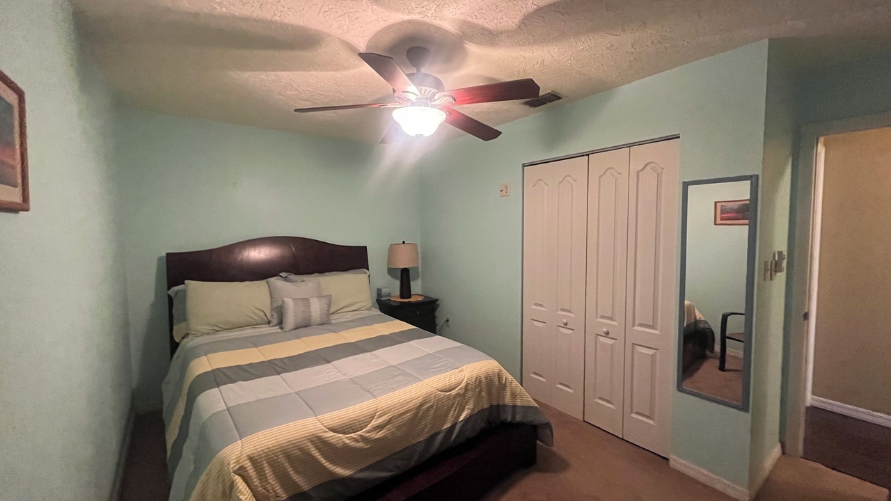 Photo of Bedroom in Lady Lake