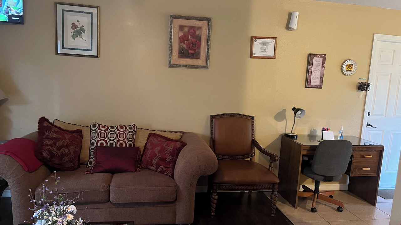 Photo of Livingroom in Lady Lake