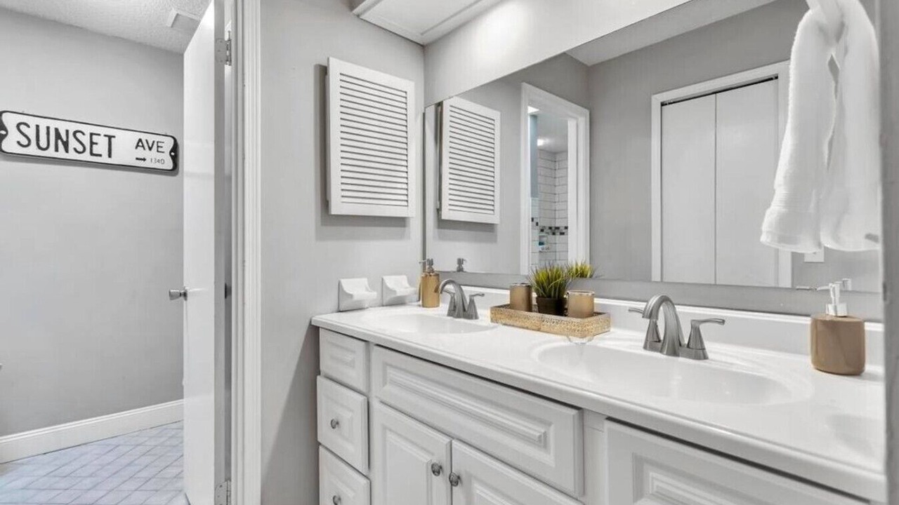 Photo of Bathroom in Southside