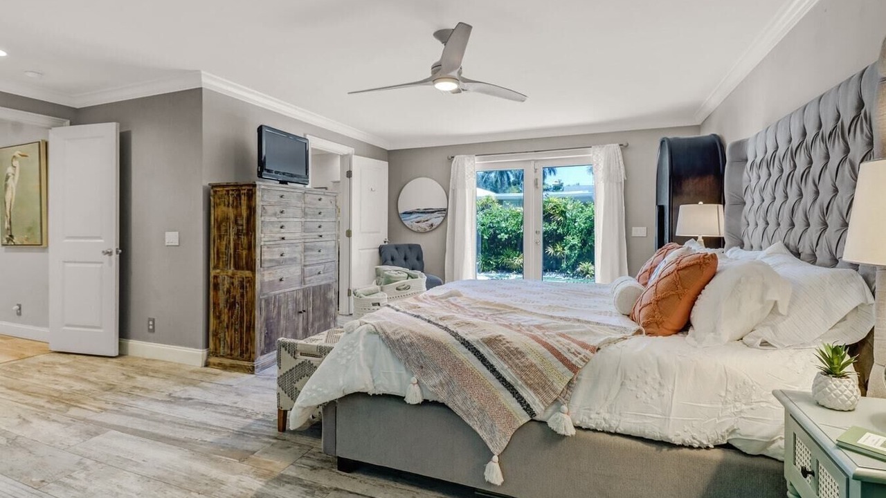Photo of Bedroom in Central Naples