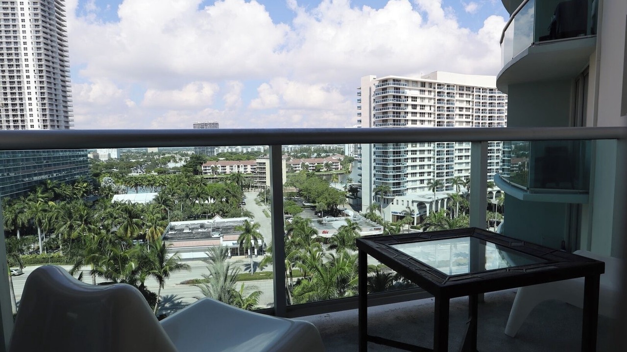 Photo of Outdoor in Hollywood South Central Beach