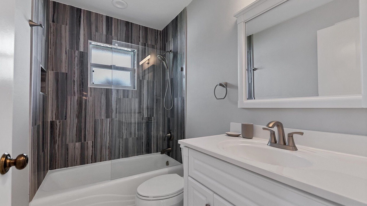 Photo of Bathroom in Englewood East