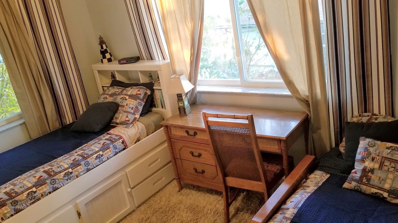 Photo of Bedroom in Driftwood Isles